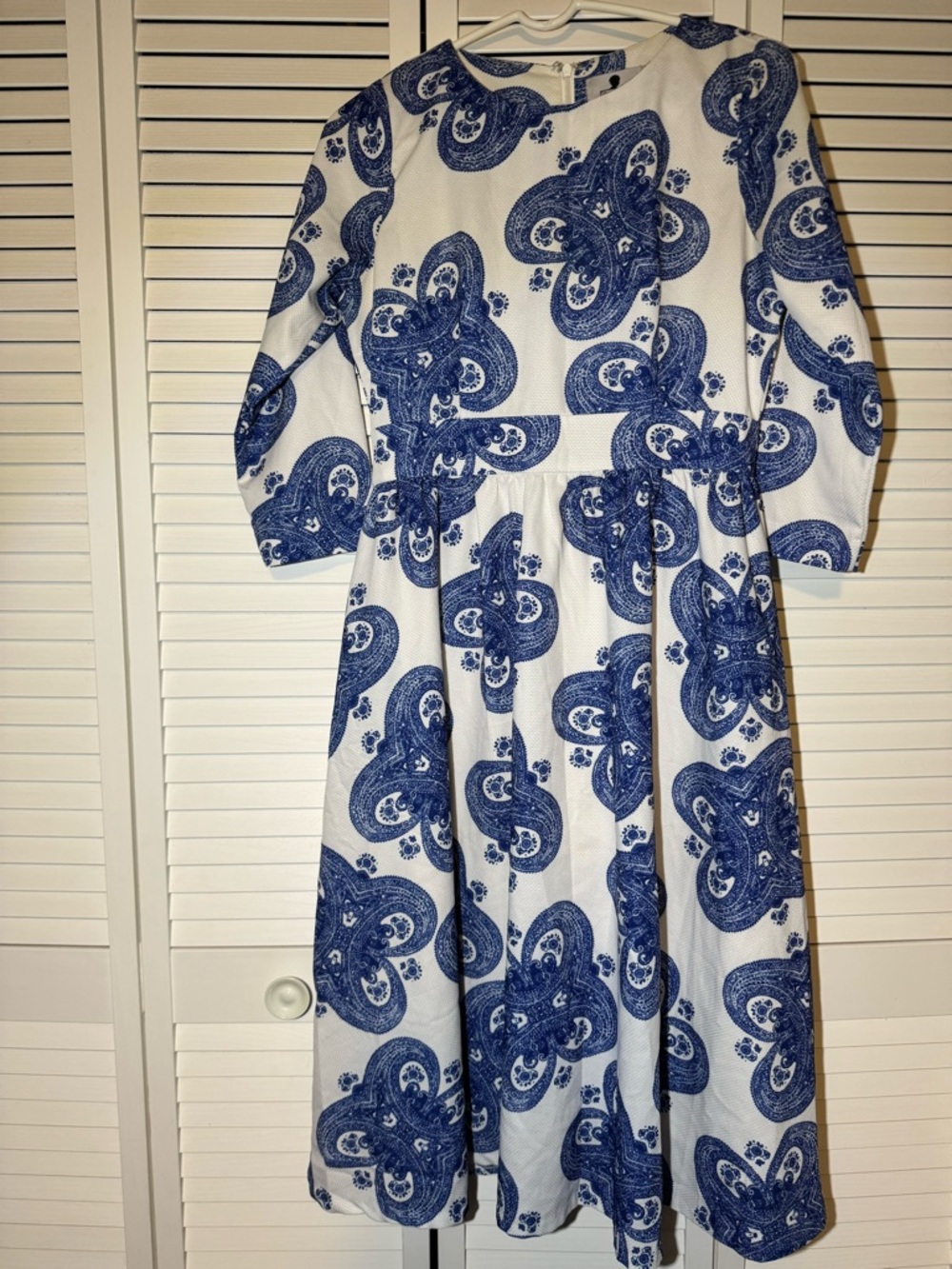 Dainty Jewells Blue Paisley Print Midi Dress